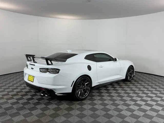 Used 2020 Summit White Chevrolet ZL1 image 5
