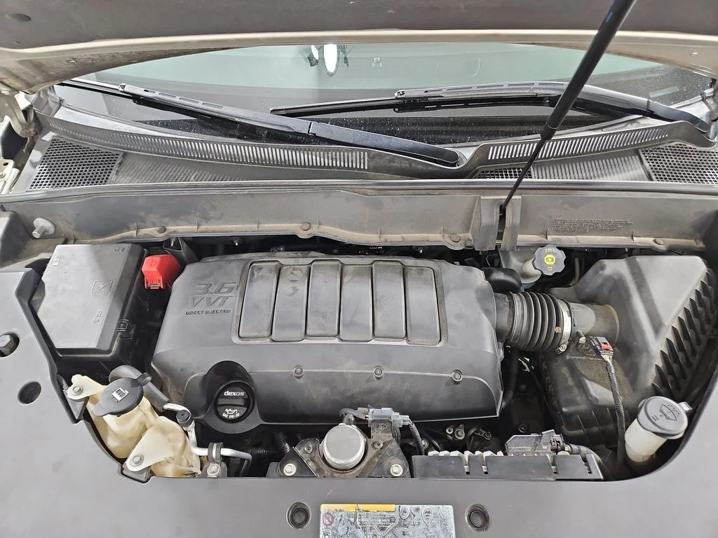 Used 2015 Gold Chevrolet LT image 21