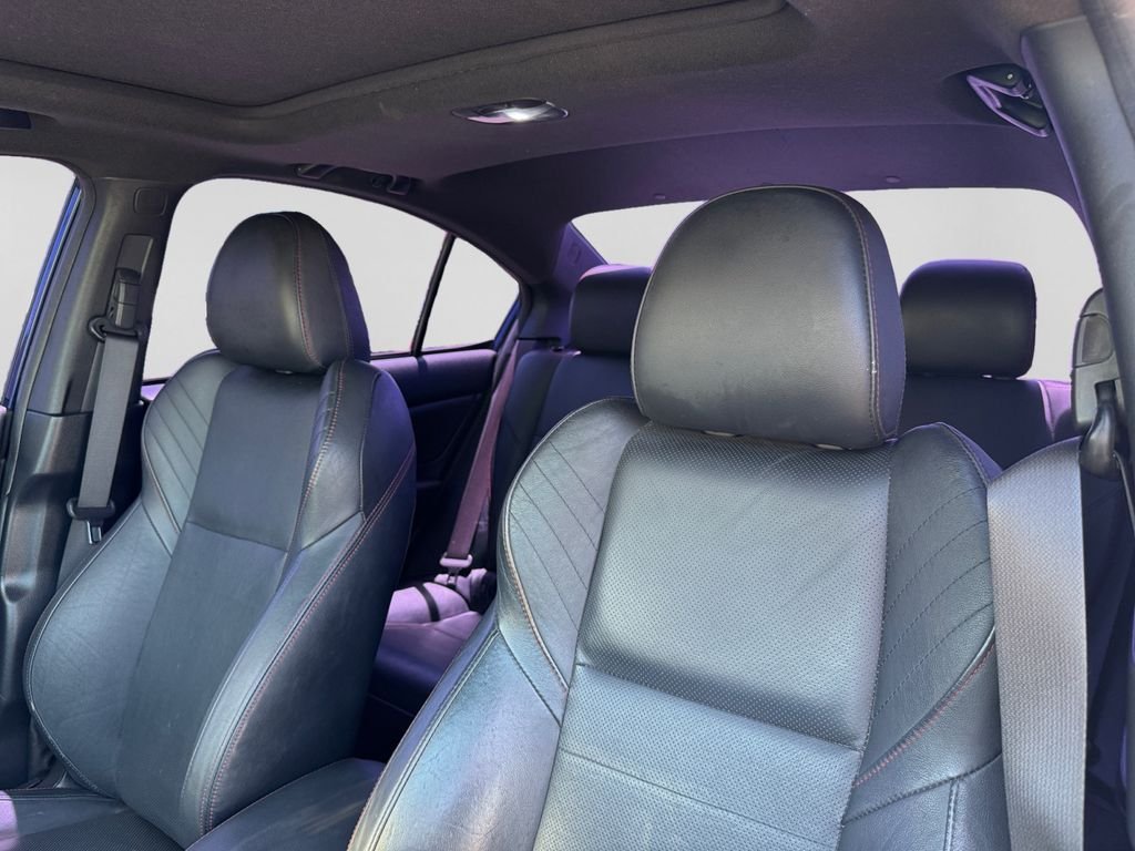 Used 2016 Blue Subaru Limited image 17