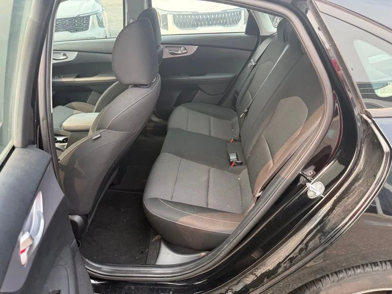 Used 2024 Black Kia LXS image 10