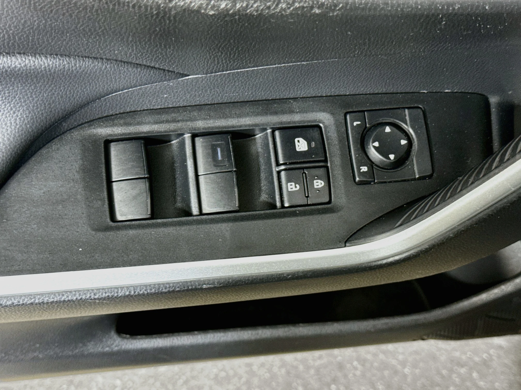 Certified Used 2024 Silver Sky Metallic Toyota Hybrid LE image 16