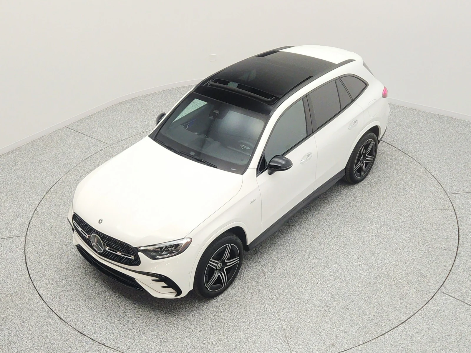 Certified Used 2025 Polar White Mercedes-Benz GLC 350e 4MATIC® SUV image 23