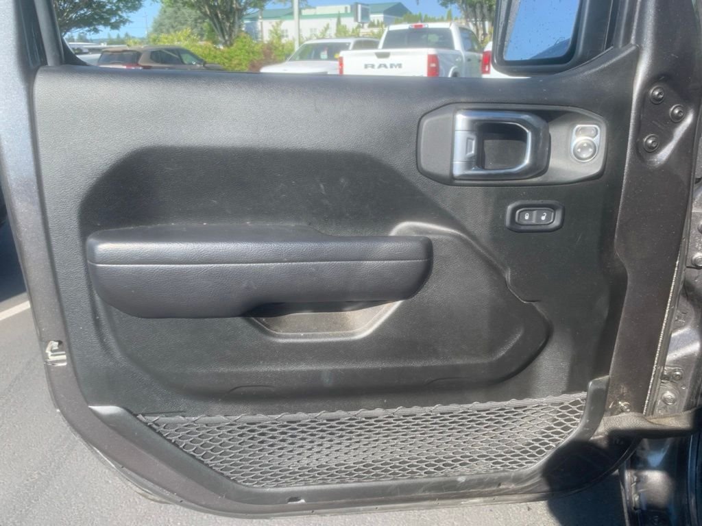 Used 2024 Granite Crystal Metallic Clearcoat Jeep Sport S image 8