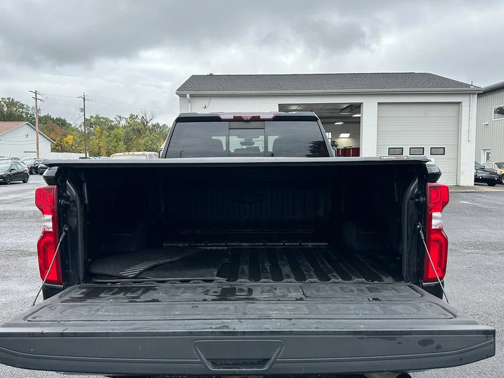 Used 2020 BLACK Chevrolet LTZ image 8