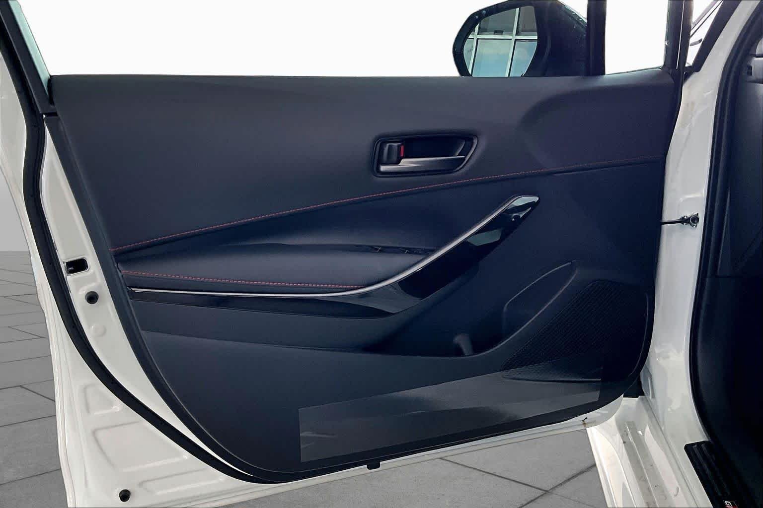 New 2026 Ice Cap Toyota GR Corolla Premium Plus image 15