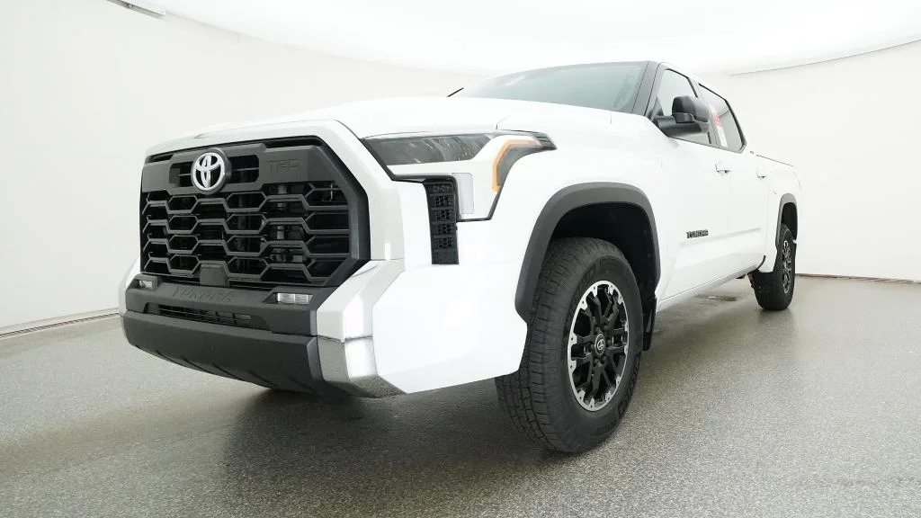 New 2026 Ice Cap Toyota SR5 image 36