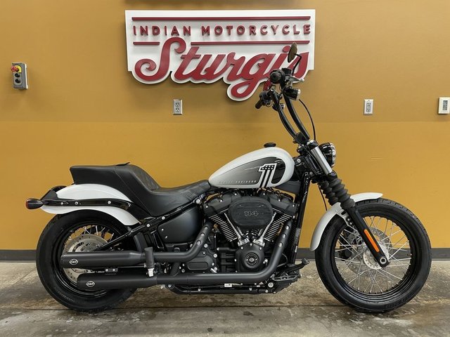Pre-Owned 2021 Harley-Davidson® Softail FXBBS – Street Bob 114 in