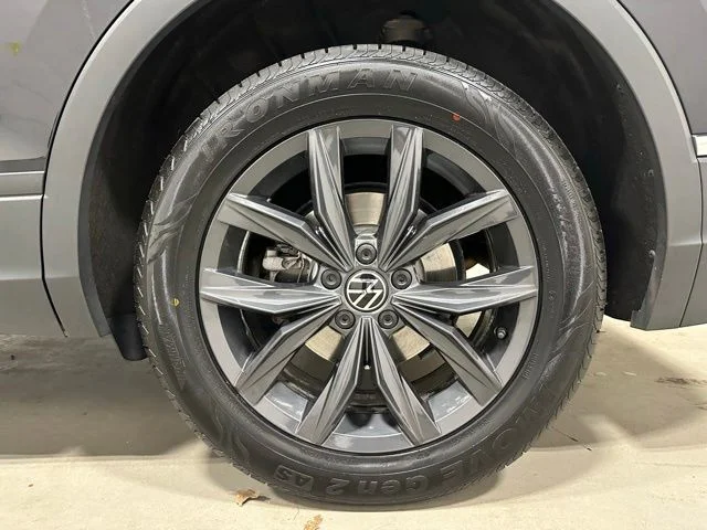 Certified Used 2024 Black Volkswagen 2.0T SE image 22