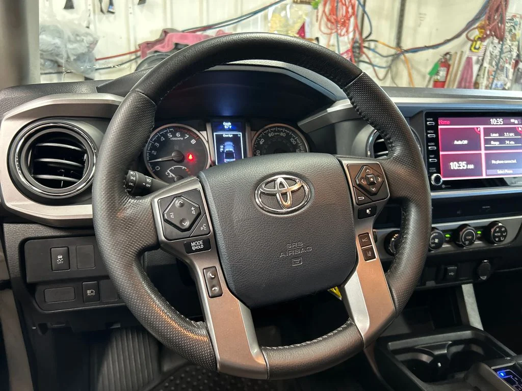 Certified Used 2020 White Toyota SR5 image 19