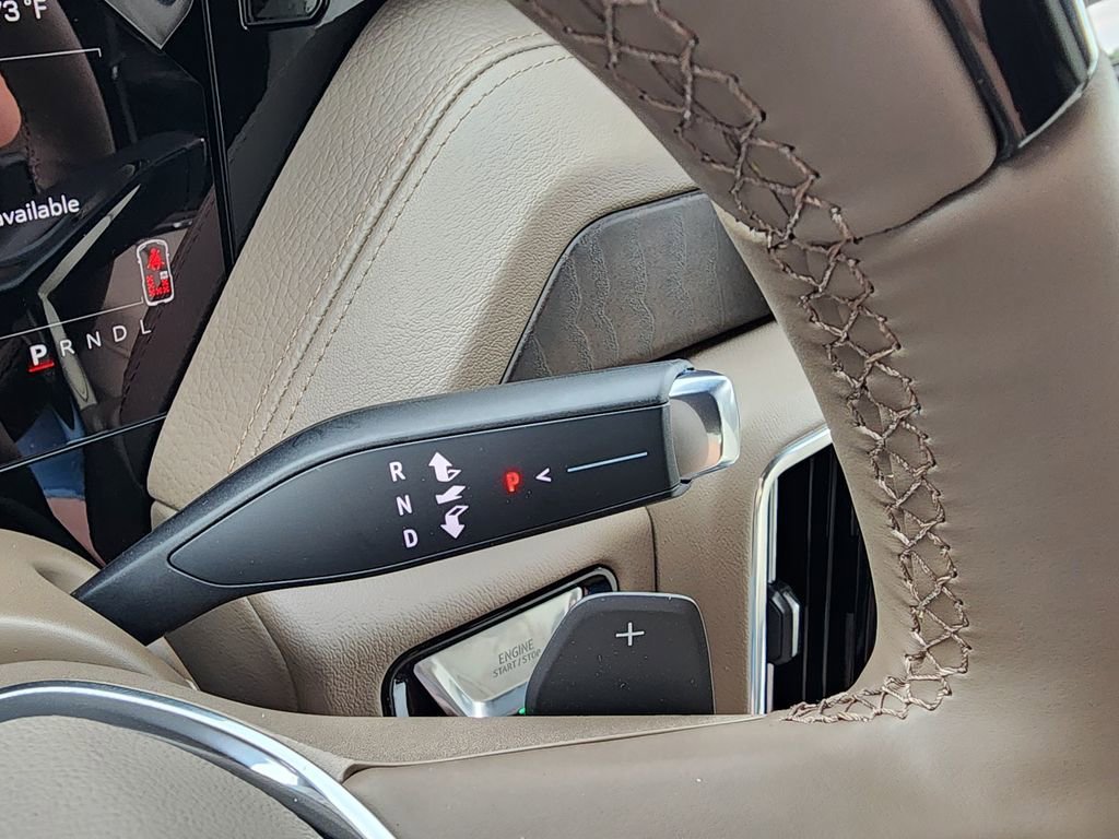 2026 GMC Yukon Denali - Photo 25