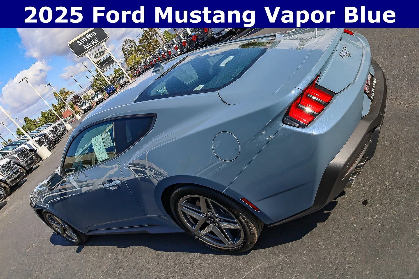 2025 Ford Mustang EcoBoost Fastback - Photo 8