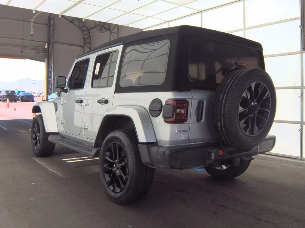 Used 2022 Silver Jeep Unlimited Sahara 4xe image 4