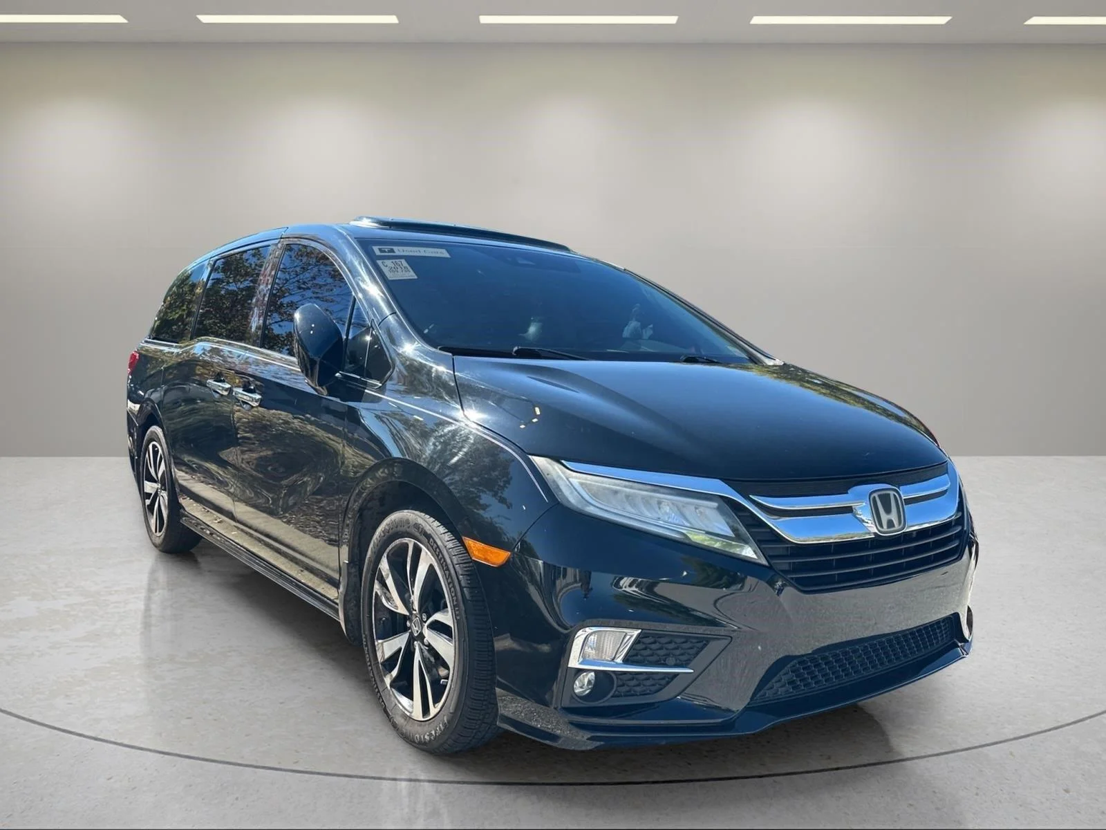 Used 2018 Crystal Black Pearl Honda Elite image 10