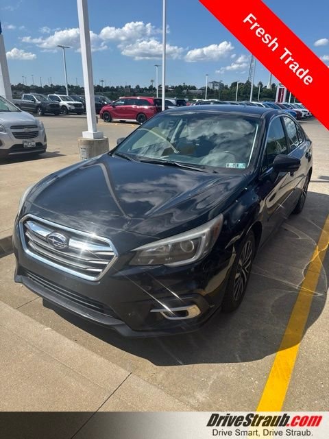 Used 2018 Black Subaru 2.5i image 1