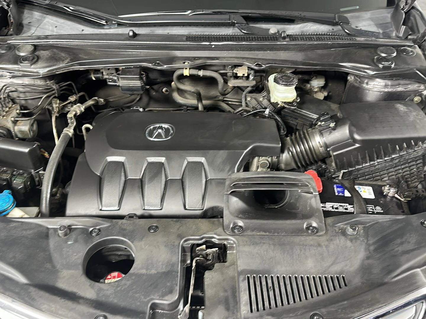 Used 2016  Acura Tech Pkg image 4