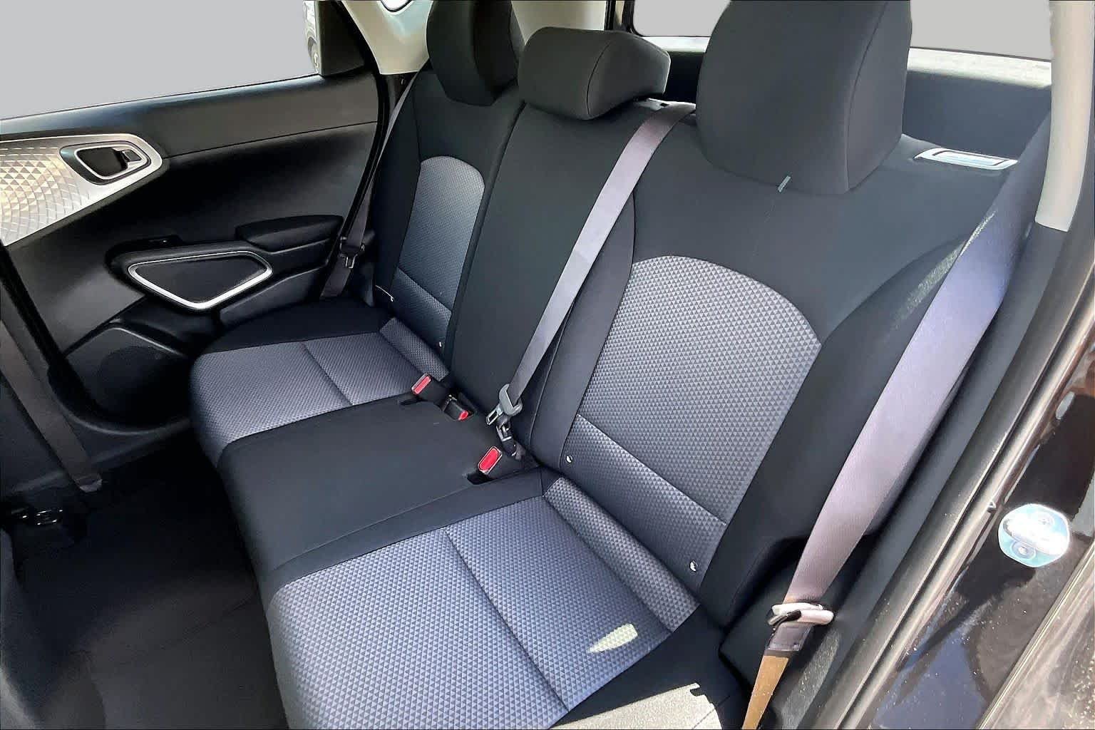 Certified Used 2025 Fusion Black Kia LX image 18