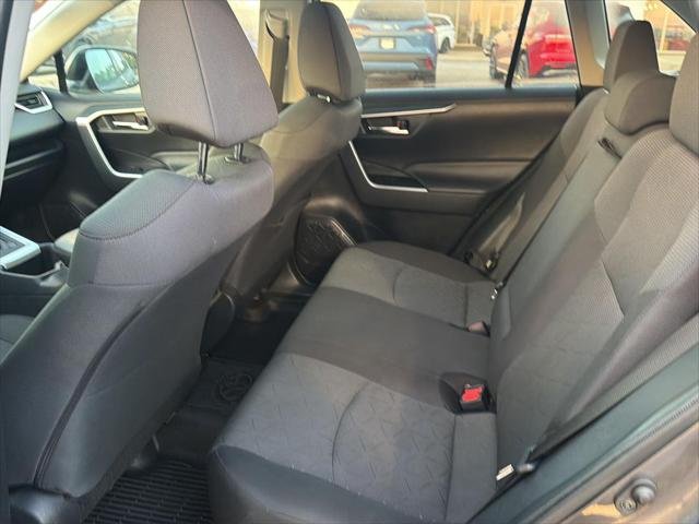 Certified Used 2024 MAGNETIC GRAY MET. Toyota  image 11