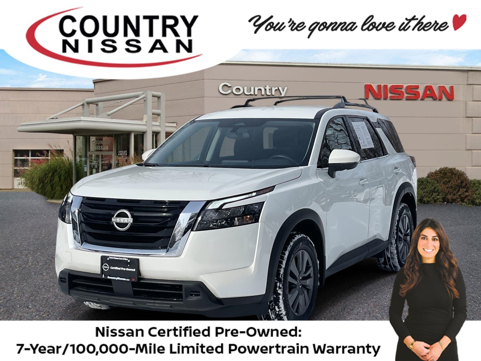 2024 Nissan Pathfinder SV