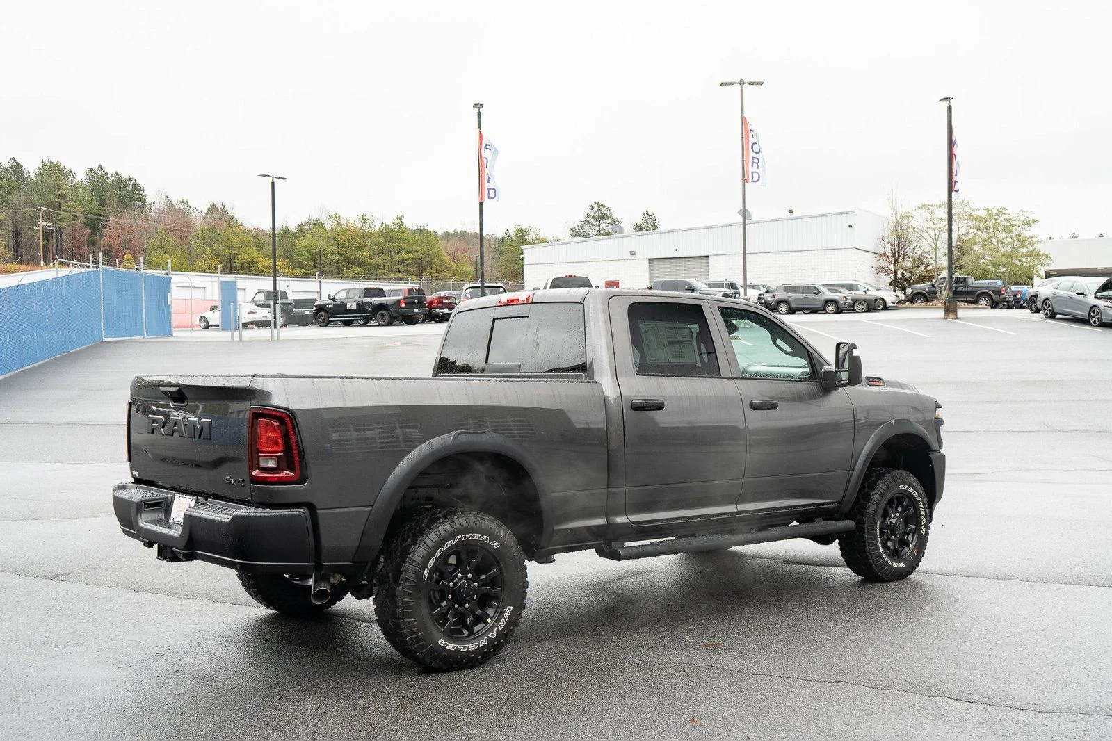 New 2026 Granite Crystal Metallic Clear-Coat Exterior Paint RAM Tradesman image 10