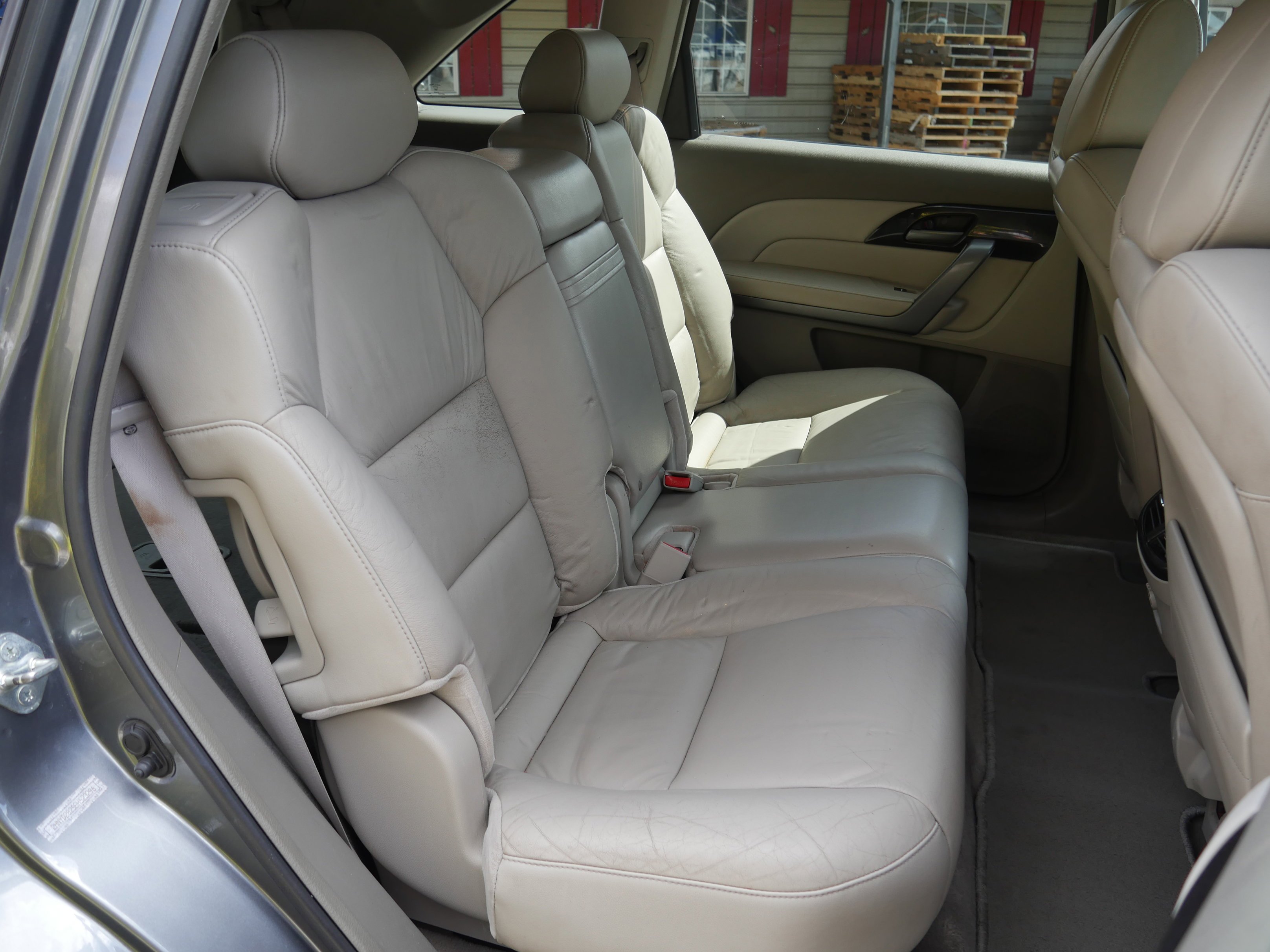 Used 2008 Sterling Gray Metallic Acura  image 27