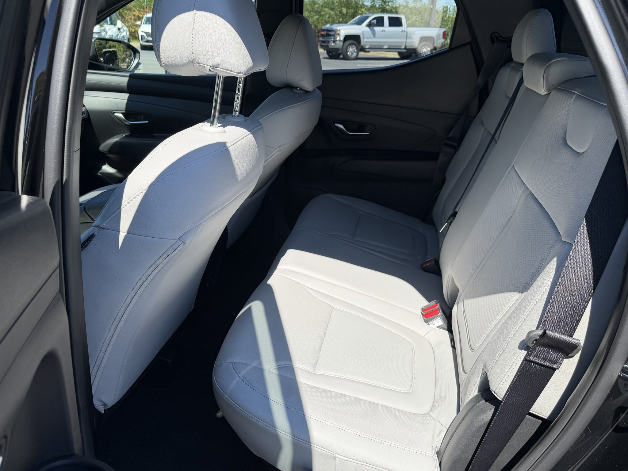 Certified Used 2026 Phantom Black Hyundai SEL image 16
