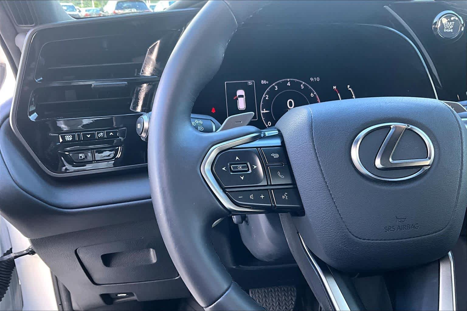 Used 2024 Wind Chill Pearl Lexus  image 21