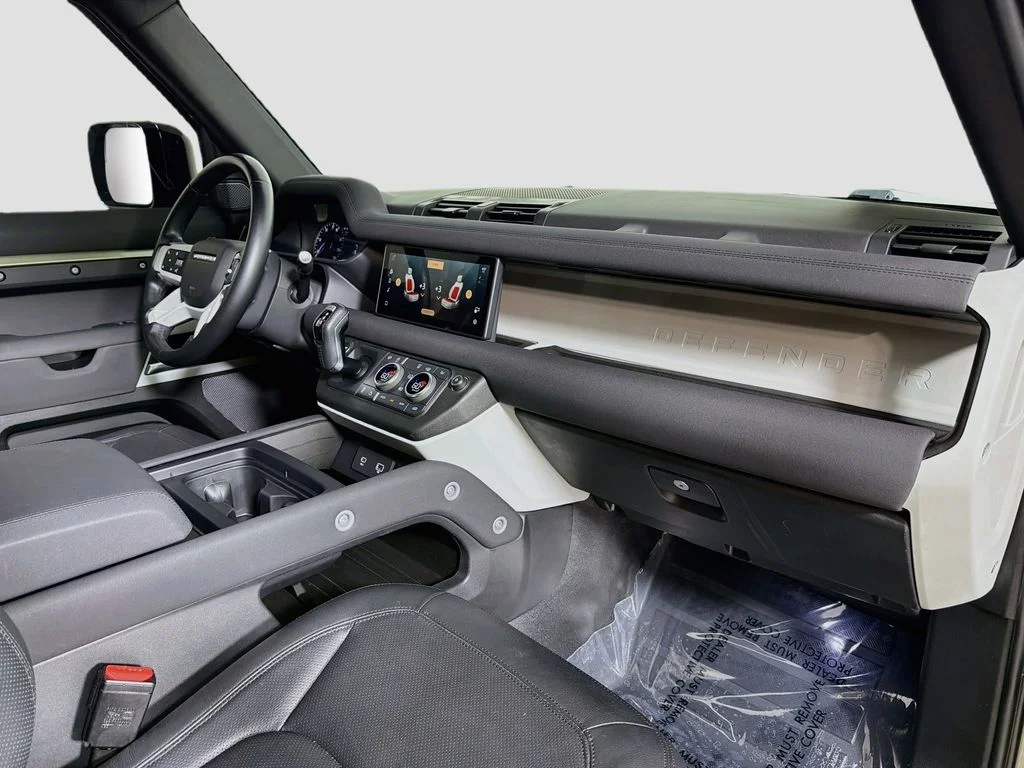 Certified Used 2023 Green Land Rover SE image 32