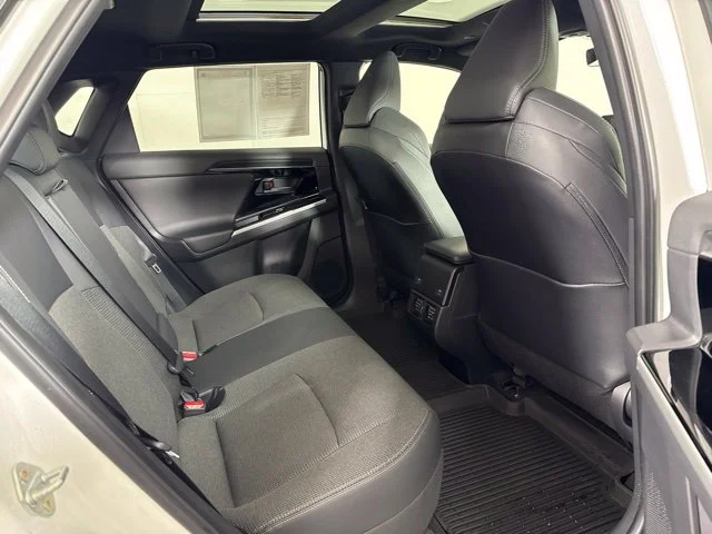 Certified Used 2024 Pearl Toyota XLE image 5