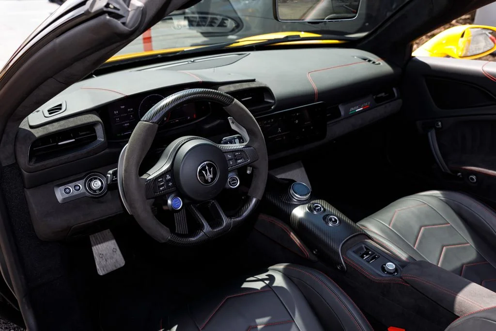 Used 2023  Maserati Cielo image 22