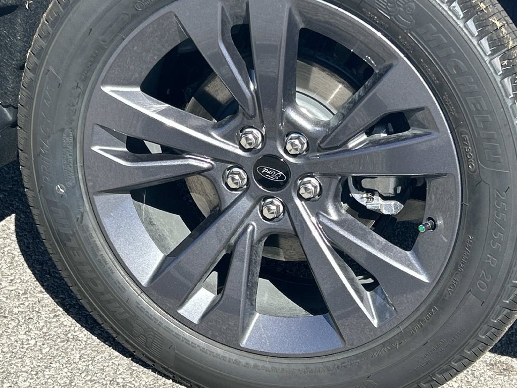 New 2027 Star White Metallic Tri-Coat Ford Active image 12