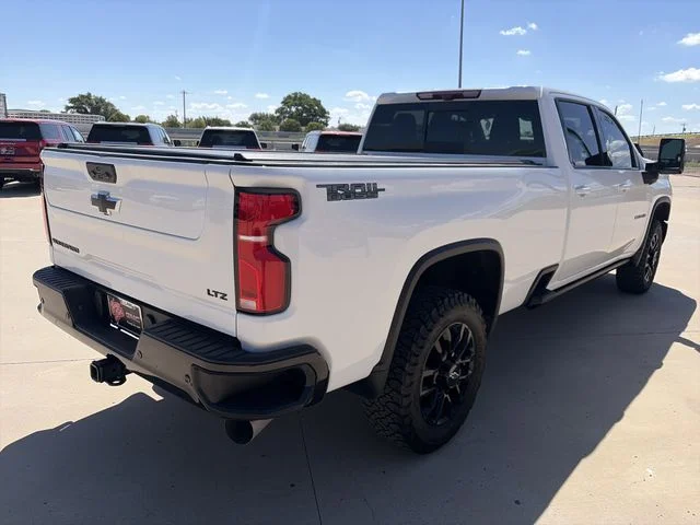 Used 2025 White Chevrolet LTZ image 10