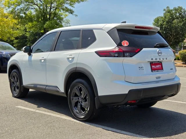 New 2026 Everest White Pearl TriCoat Nissan SV image 3