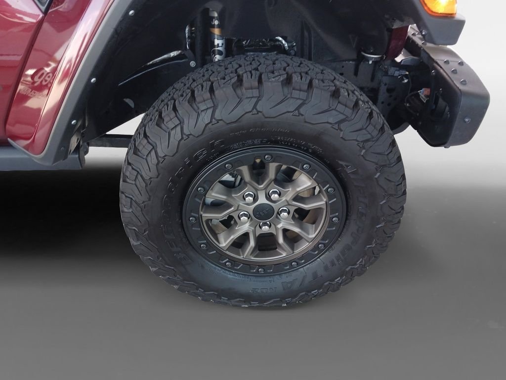 Used 2022 Red Jeep Unlimited Rubicon 392 image 16
