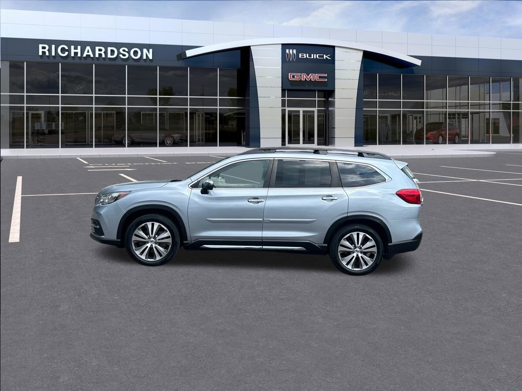 Used 2022 Silver Subaru Touring image 2