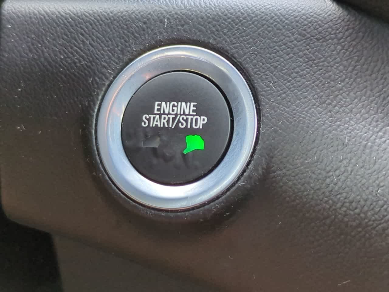 Used 2019 Ebony Twilight Metallic GMC SLE image 25