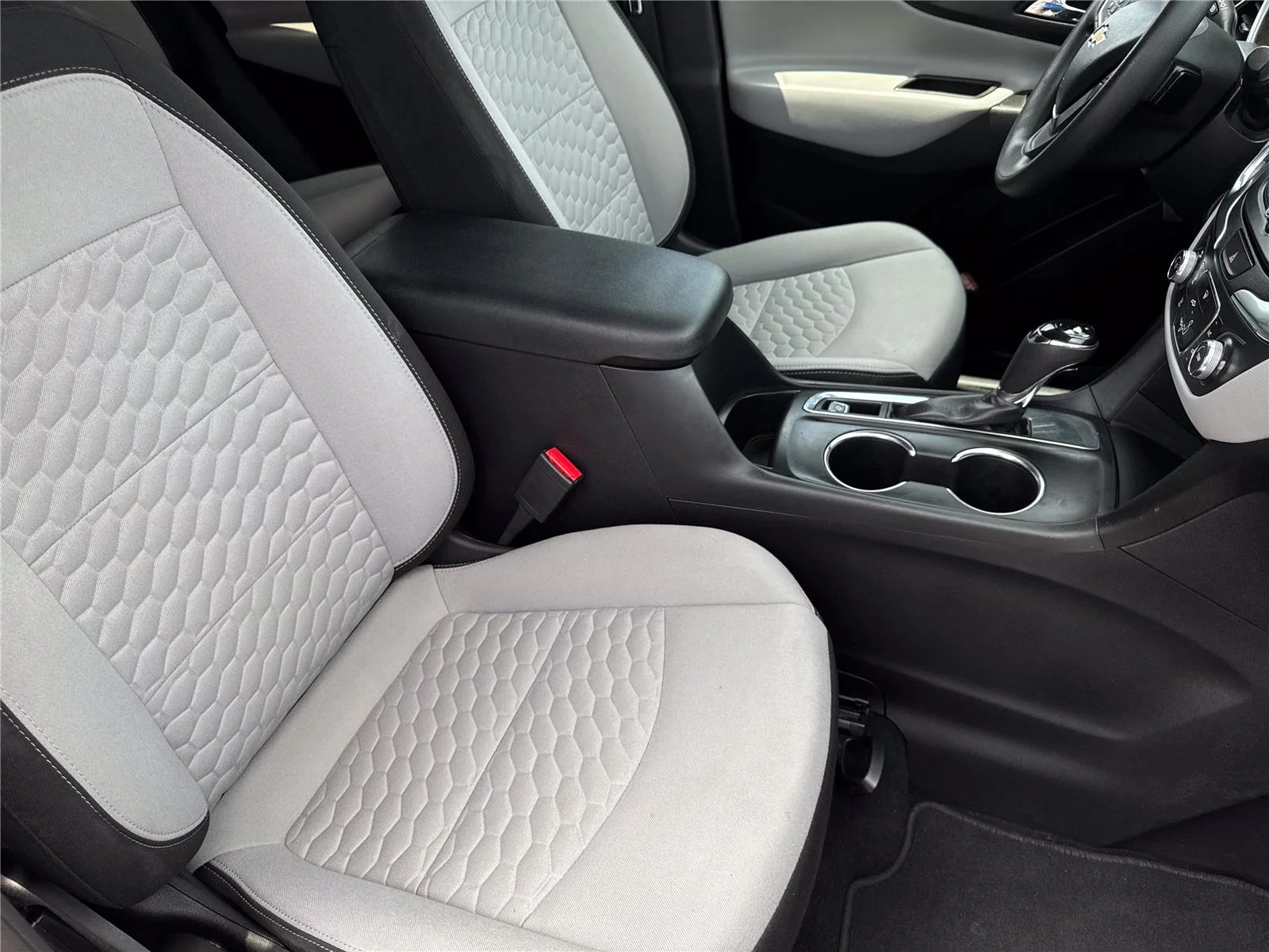Used 2021 SILVER ICE METALLIC Chevrolet LS image 35