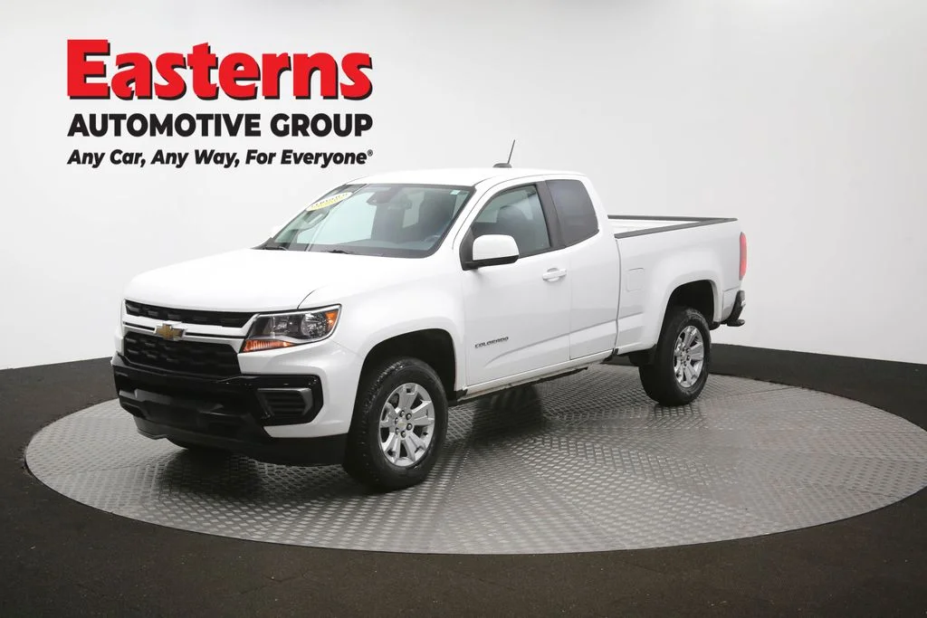 Used 2022 White Chevrolet LT image 54