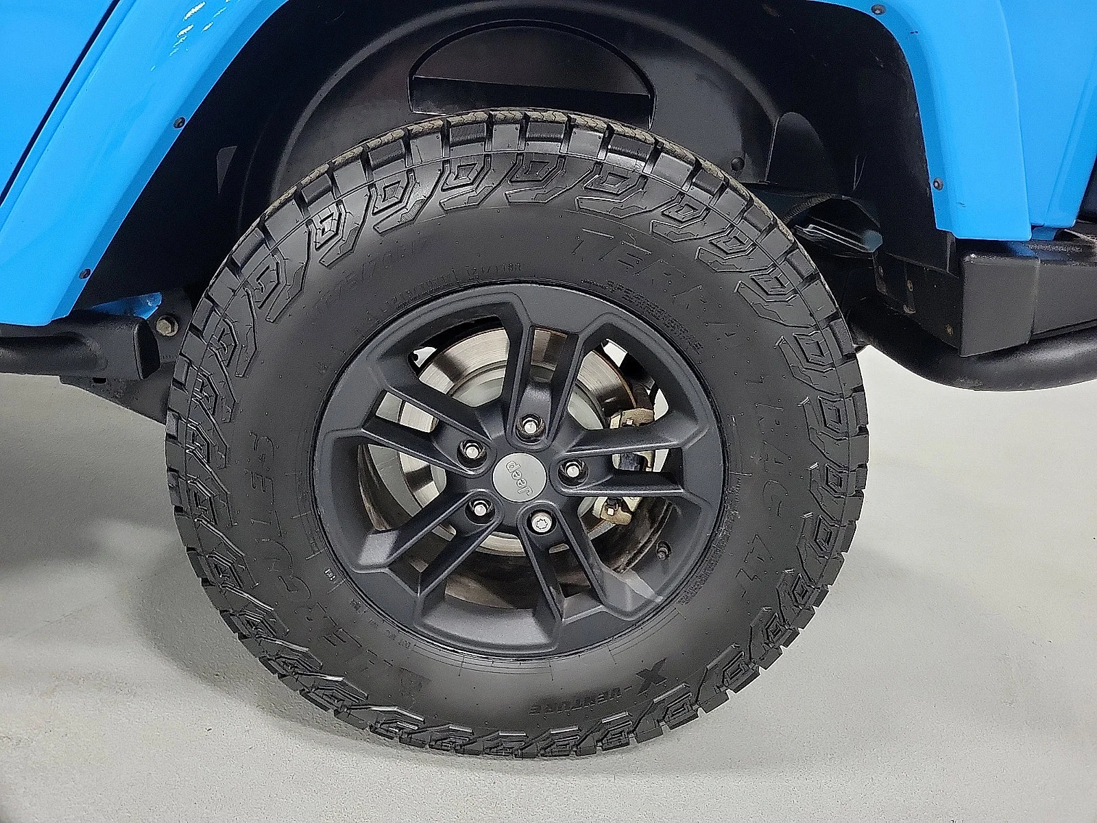 Used 2017 Chief Clearcoat Jeep Winter image 20