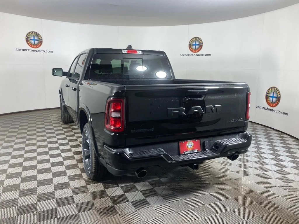 New 2026 Diamond Black Crystal Pearl-Coat Exterior Paint RAM Big Horn image 21