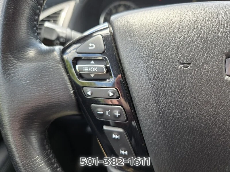 Used 2024 Brilliant Silver Metallic NISSAN 4X2 SV image 30