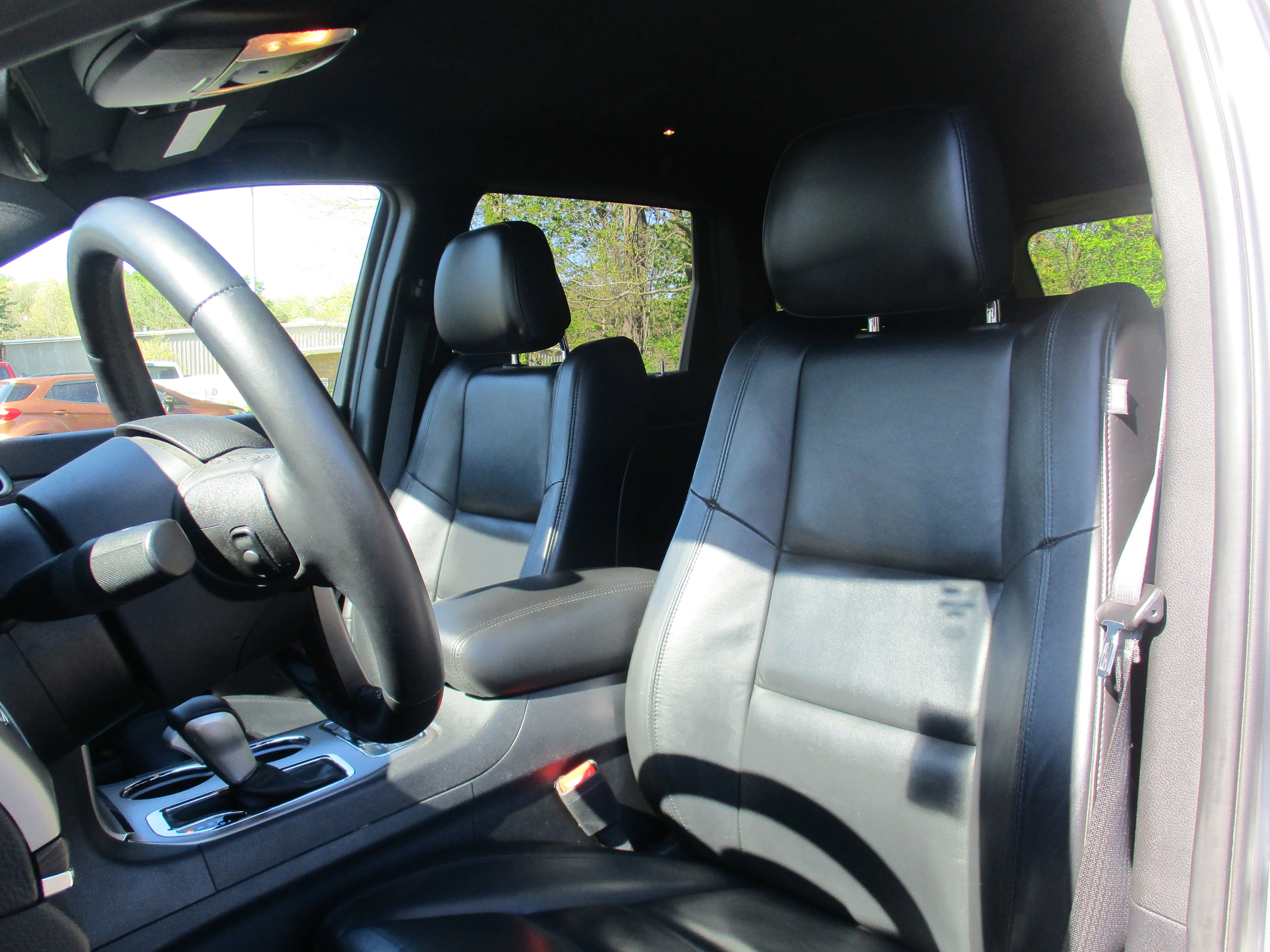 Used 2019 Billet Silver Metallic Clearcoat Jeep Limited image 27