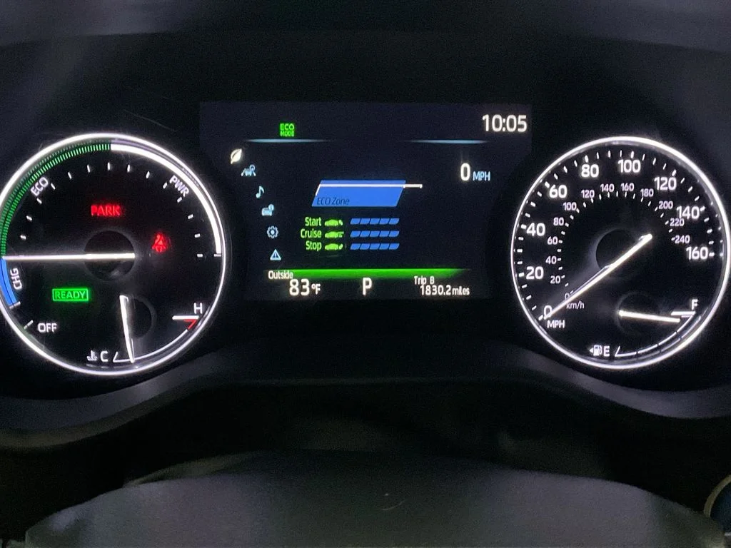 Used 2023 Wind Chill Pearl Toyota Limited image 27