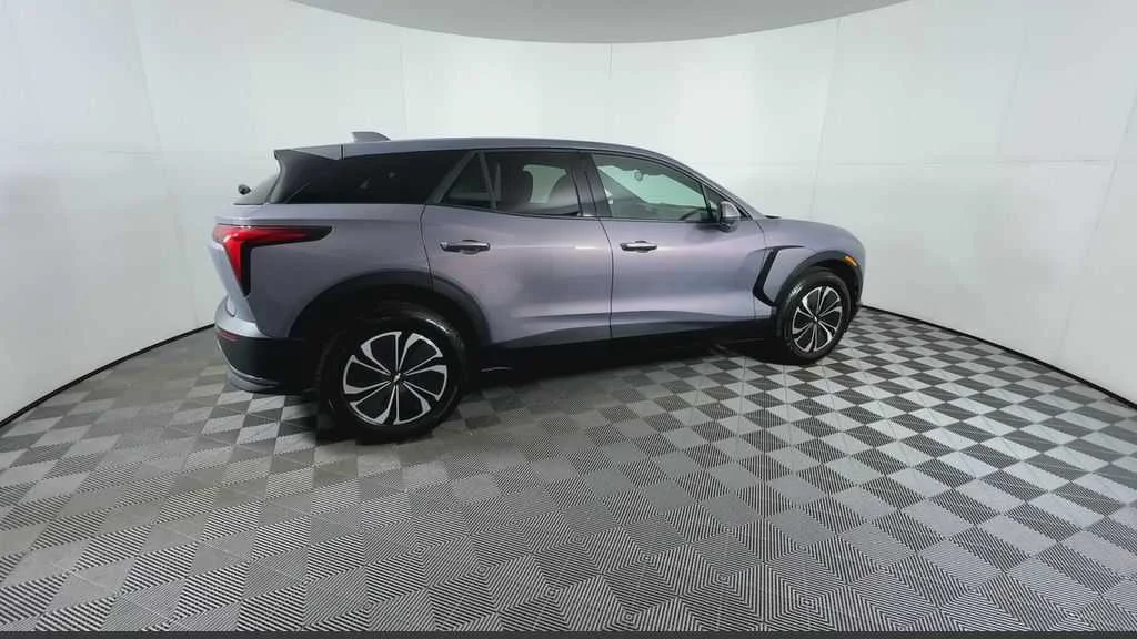 2026 Chevrolet Blazer EV LT - Photo 17