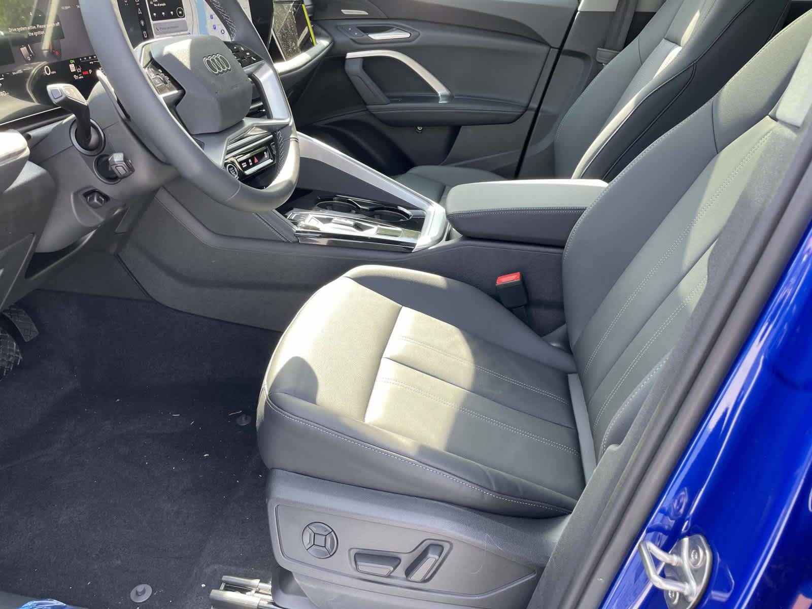 New 2026 6I6I/Blue Audi Premium Plus image 15