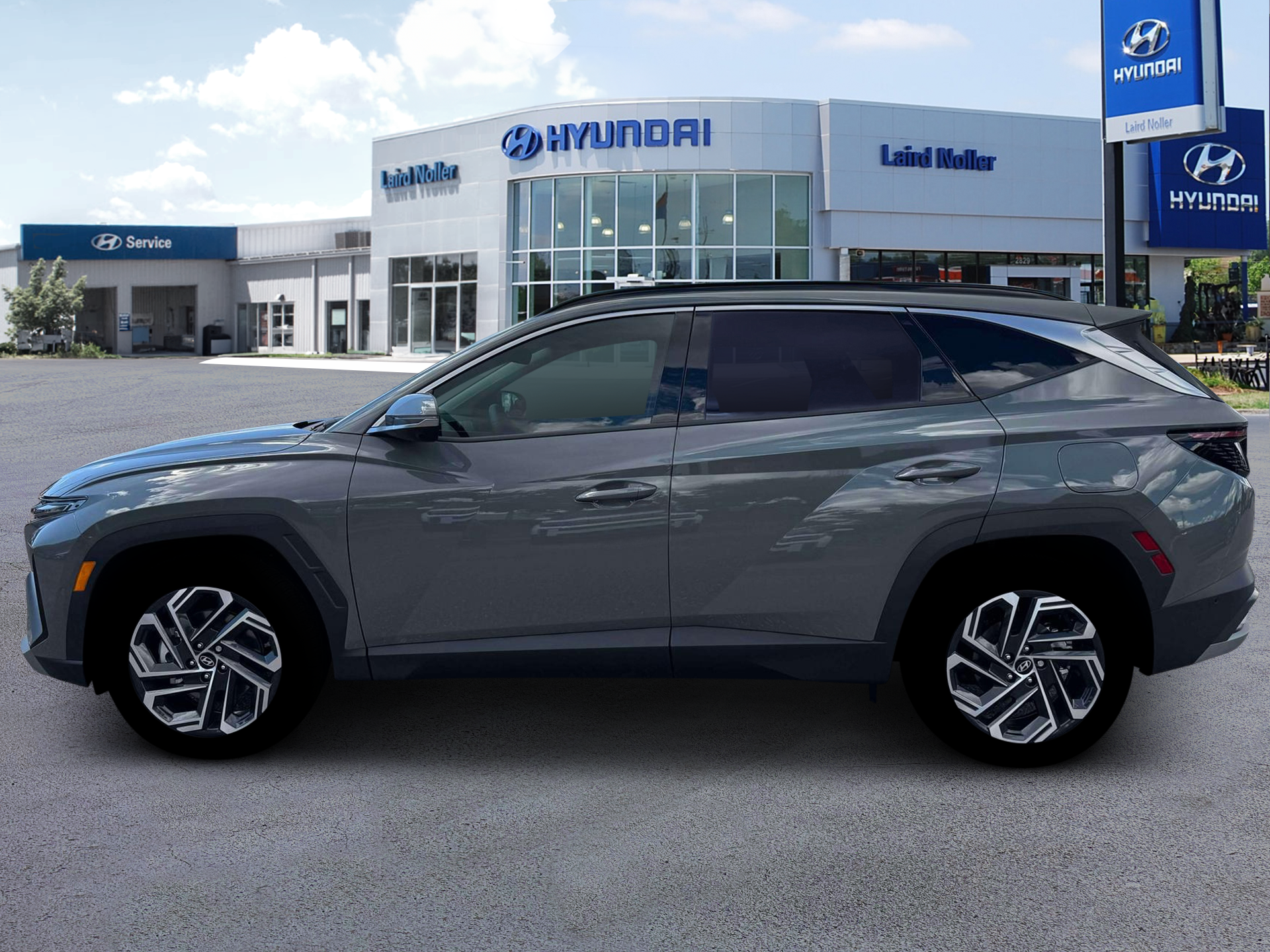 View vehicle photo 3