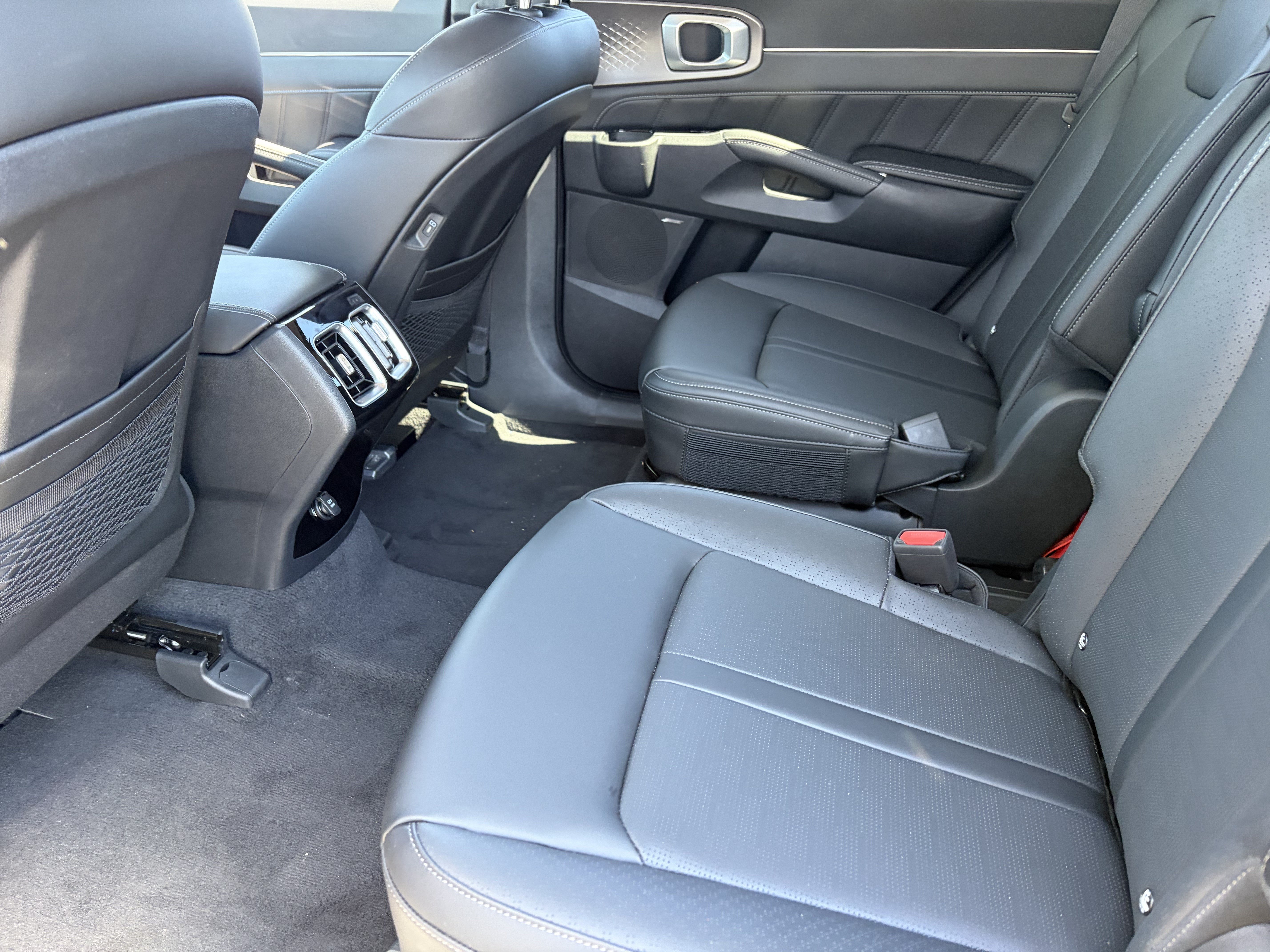New 2026 Ebony Black Kia SX image 15