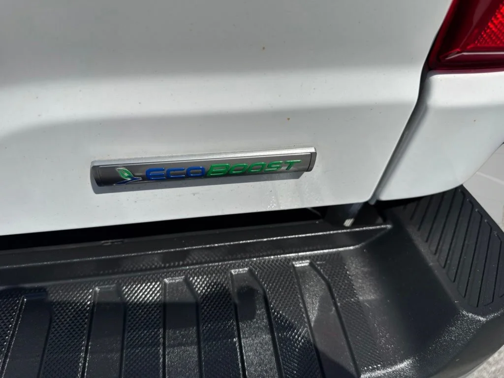 Used 2022 Oxford White Ford XLT image 16