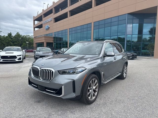 2025 BMW X5's photo