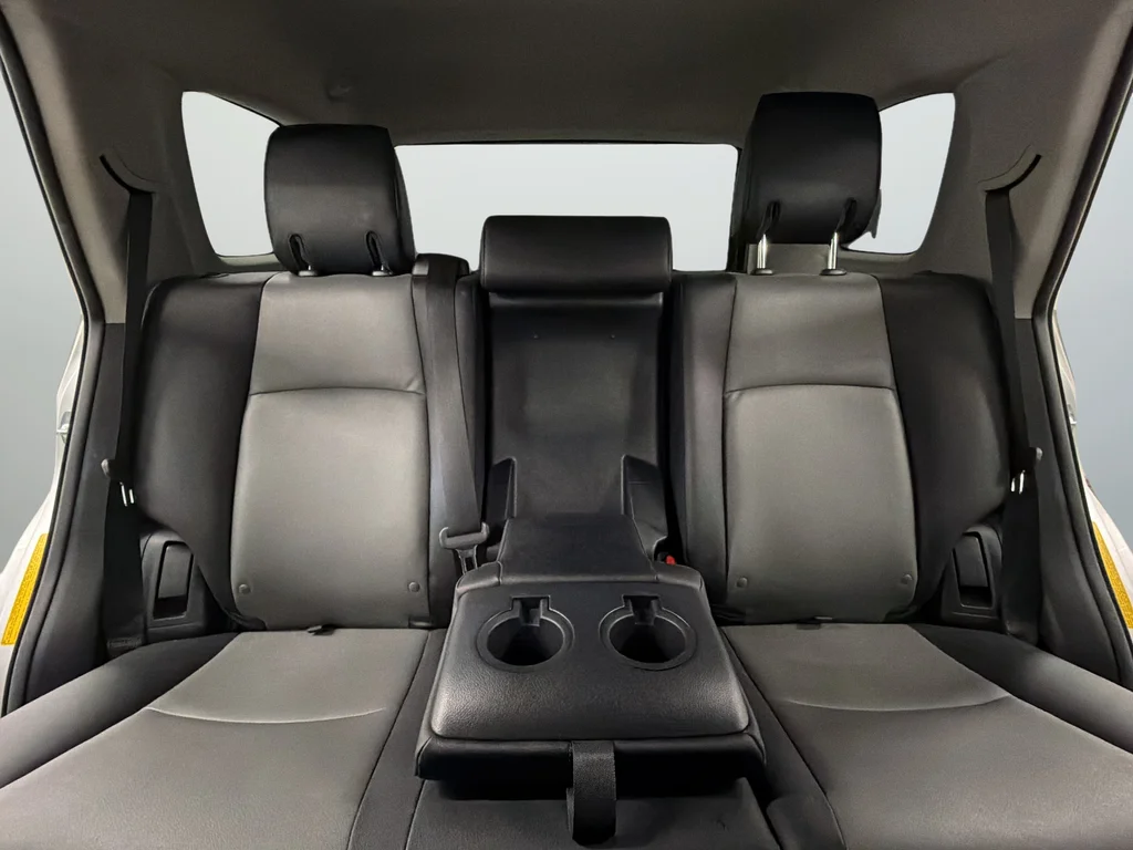 Used 2019 Silver Toyota SR5 Premium image 29