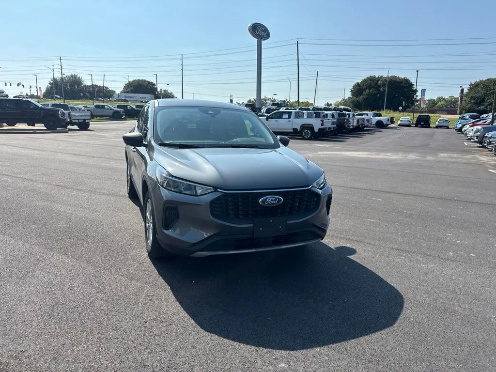 Used 2024 Gray Ford Active image 3